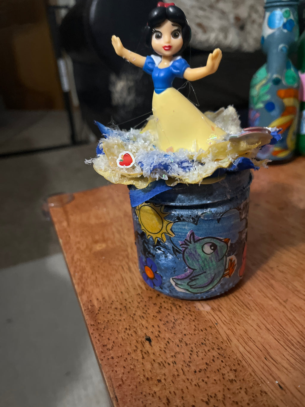 Animal friends and Snow White
