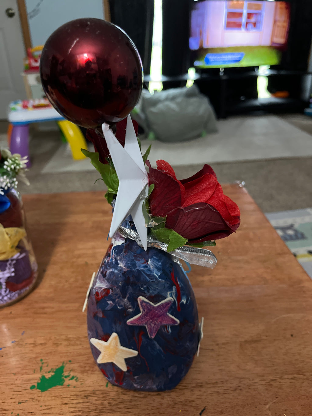 Stars and roses